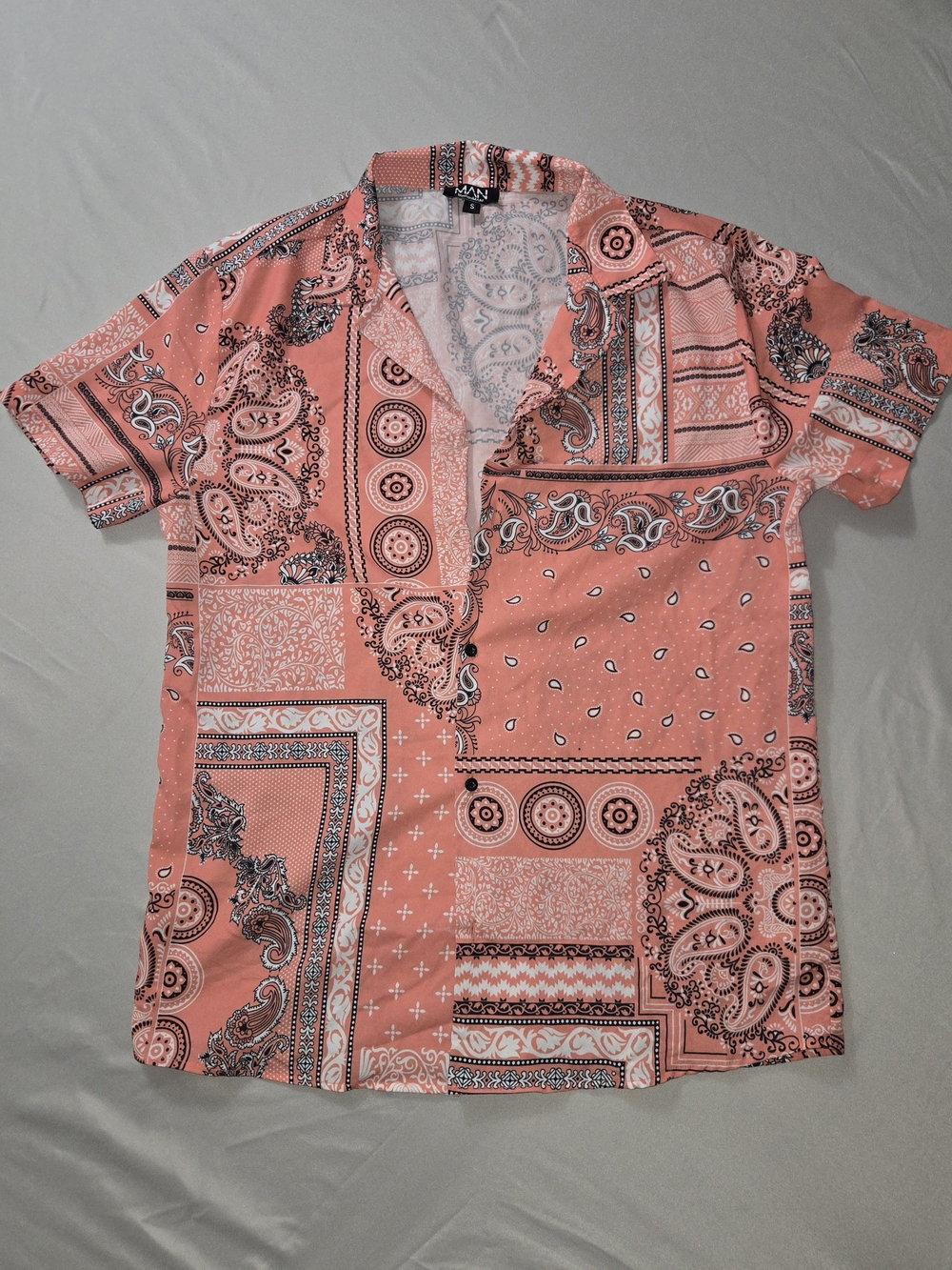 MAN BooHoo Coral Bandana-Print Short Sleeve - Shirt S